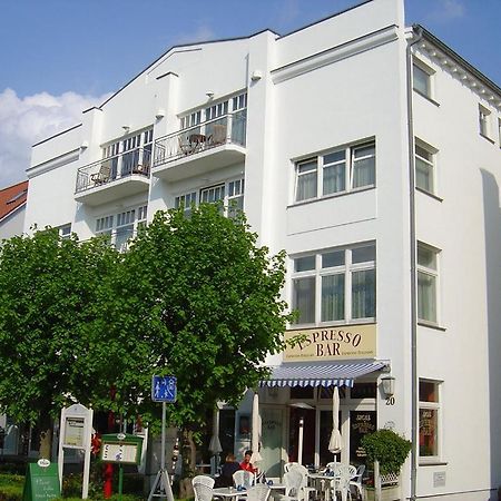 Haus Jahreszeiten By Rujana บินซ์ ภายนอก รูปภาพ