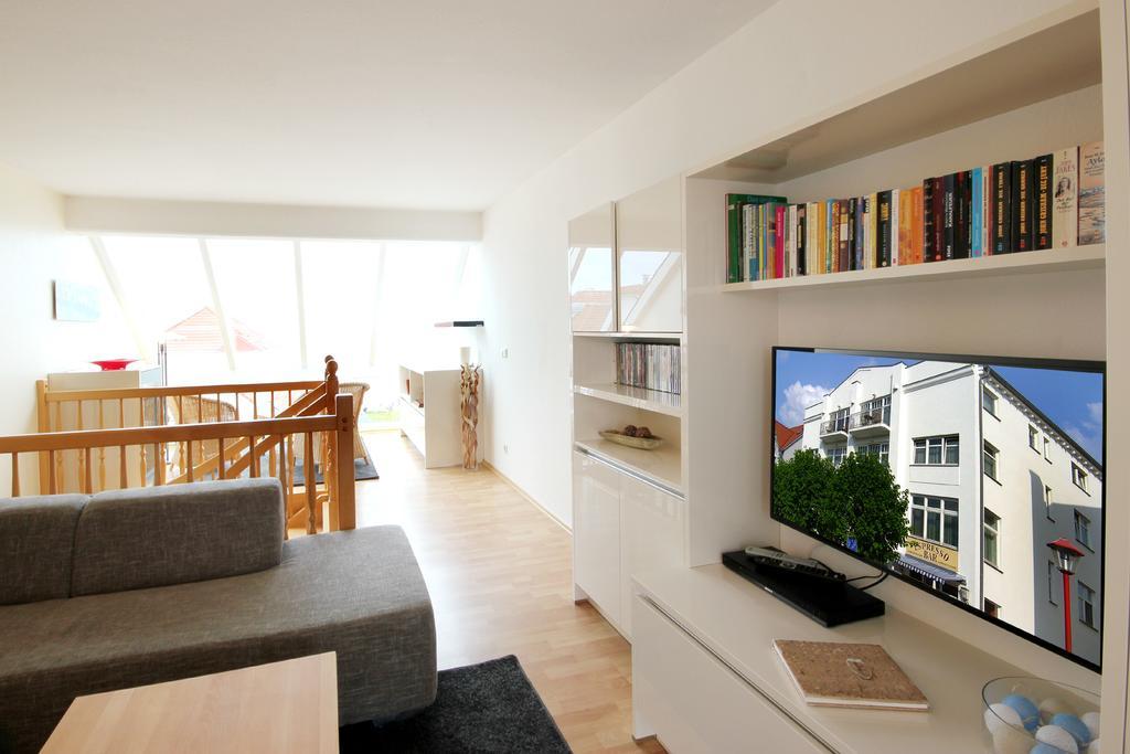 Haus Jahreszeiten By Rujana บินซ์ ภายนอก รูปภาพ